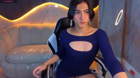 Zoe online show from 02/24/26, 08:07