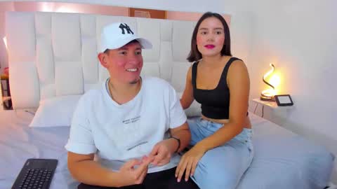 Zoe And Ethan online show from 09/17/25, 06:53