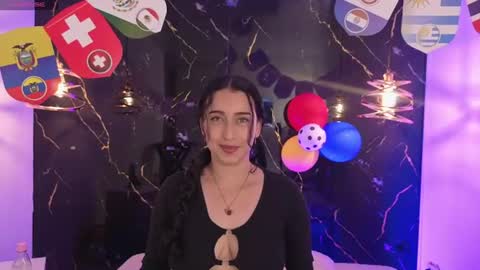 zoee online show from 07/10/26, 11:35