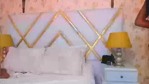 Zoecarrter online show from 09/09/25, 07:35