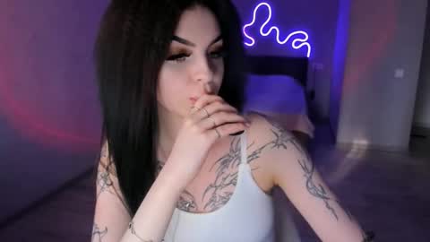 zoedrift online show from 10/07/25, 12:02