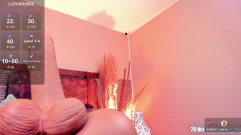 Zoe online show from 12/24/24, 02:54