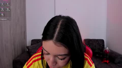  zoee jackson online show from 03/26/26, 06:02