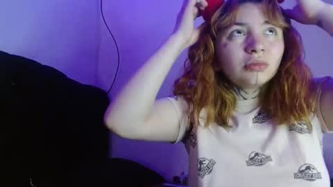Snapshot of zoee_jhonnyy chatting on 03/02/25, 08:59 zoee jhonnyy online show from 03/02/25, 08:59