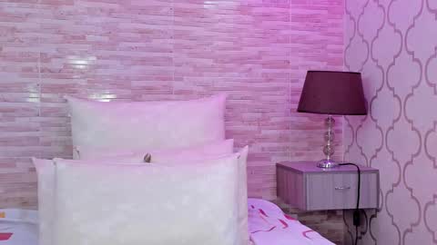 ZoeeSmitth online show from 03/08/25, 03:45