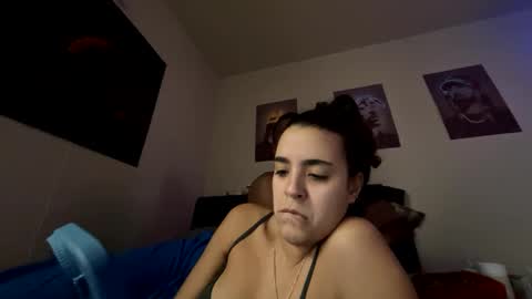LovelyLatin25 online show from 09/25/25, 03:05