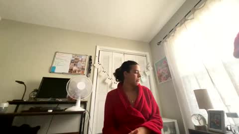 LovelyLatin25 online show from 10/19/25, 01:34