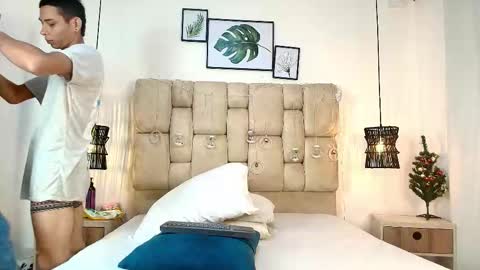 zoelucas online show from 01/13/26, 12:21