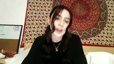 Snapshot of zoepleasing chatting on 03/06/25, 04:41 zoepleasing online show from 03/06/25, 04:41