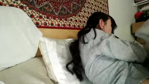 Snapshot of zoepleasing chatting on 03/06/25, 07:47 zoepleasing online show from 03/06/25, 07:47