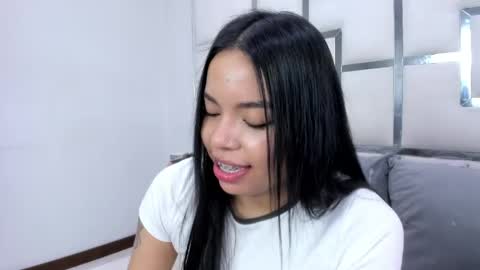 ZoeSwam online show from 06/05/26, 01:17