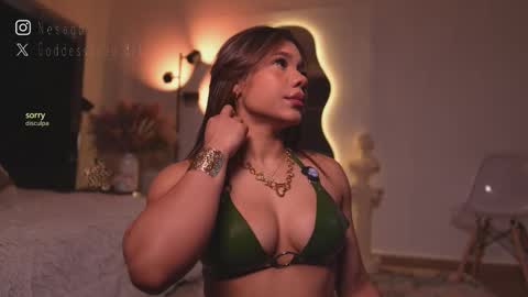 zoevidal_ online show from 03/23/26, 11:58