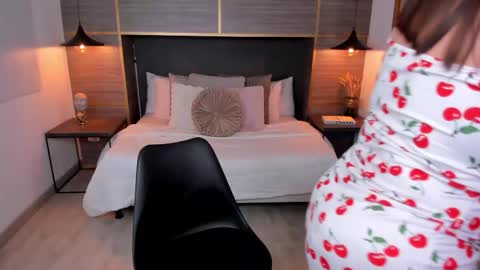 ZOE online show from 01/13/26, 02:44