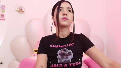 zoewillian online show from 07/23/26, 01:58