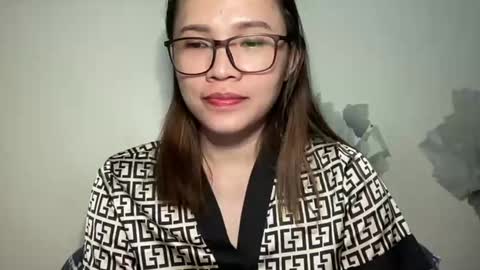 zoey_foryou online show from 11/30/25, 03:05