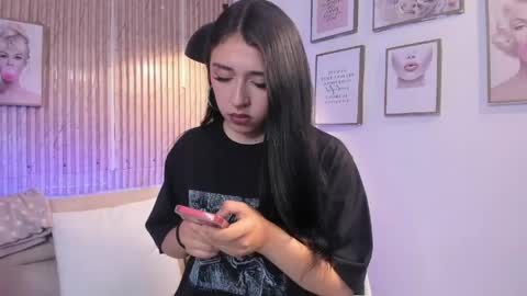 Zoey  online show from 04/14/26, 01:06