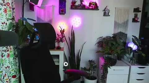 Snapshot of zoeyryan chatting on 07/12/26, 05:15 Zoey Ryan online show from 07/12/26, 05:15