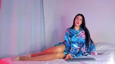 Zohey  online show from 10/10/25, 06:56