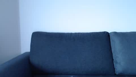 zoibee online show from 01/28/25, 11:17