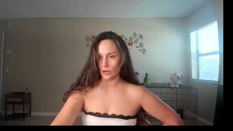 Zoie online show from 03/04/26, 08:59