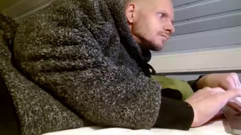 zolexthomas online show from 12/14/24, 06:20