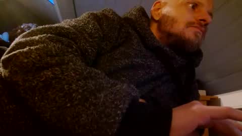 zolexthomas online show from 01/14/25, 04:08