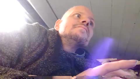 zolexthomas online show from 03/09/25, 06:11