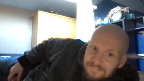 zolexthomas online show from 10/24/25, 03:19