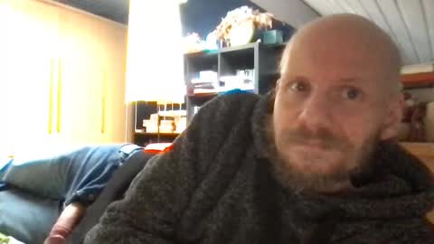 zolexthomas online show from 11/25/25, 12:16