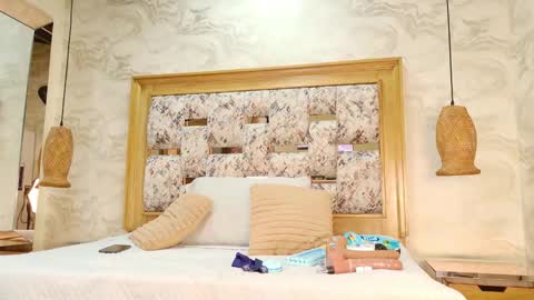 zoley  online show from 12/16/25, 03:11