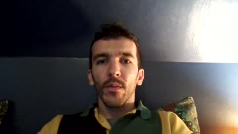 Snapshot of zommmmmmmmm chatting on 10/29/25, 04:42 zom online show from 10/29/25, 04:42