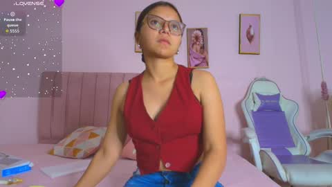 Zoe online show from 02/25/26, 12:04