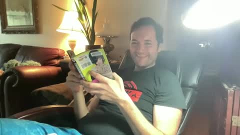 Snapshot of zorakload chatting on 09/17/25, 04:19 Jesse online show from 09/17/25, 04:19