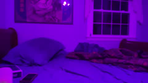 Snapshot of zorakload chatting on 10/20/25, 03:18 Jesse online show from 10/20/25, 03:18