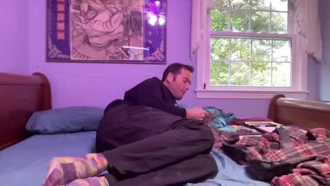 Snapshot of zorakload chatting on 10/26/25, 09:42 Jesse online show from 10/26/25, 09:42