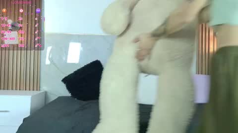 Violeta online show from 02/04/26, 12:00