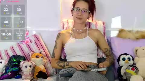 Snapshot of zorravioleta chatting on 07/10/26, 12:19 Violeta online show from 07/10/26, 12:19