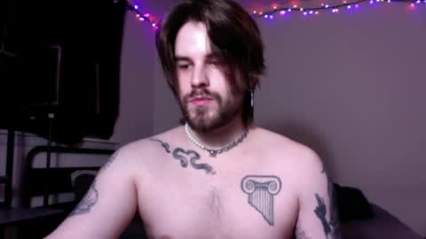 zorvello_83 online show from 04/21/26, 07:17