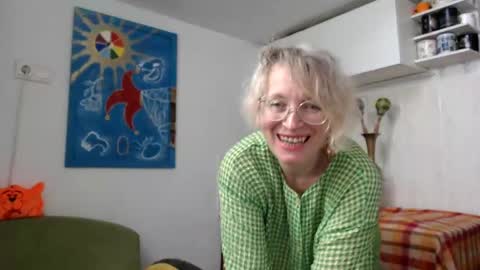 Snapshot of zosya1111 chatting on 03/03/25, 01:53 Zosya1111 online show from 03/03/25, 01:53