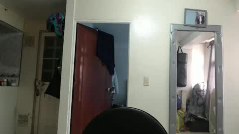 Zowie  online show from 05/12/26, 03:09