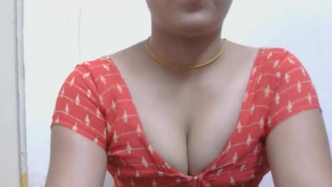 Zoya online show from 04/16/26, 02:40