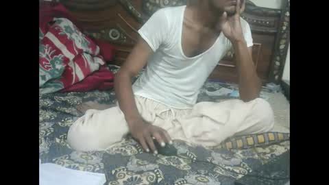 zoyakhan803 online show from 10/14/25, 09:15