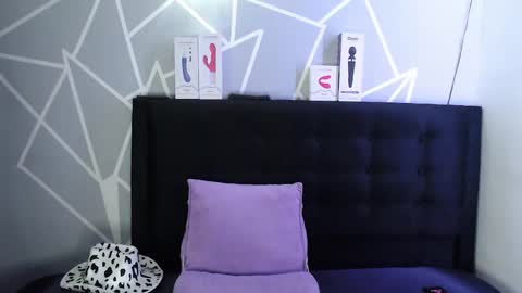 zpzphot online show from 09/20/25, 10:33