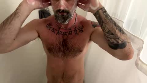 Zuko online show from 09/26/25, 02:15