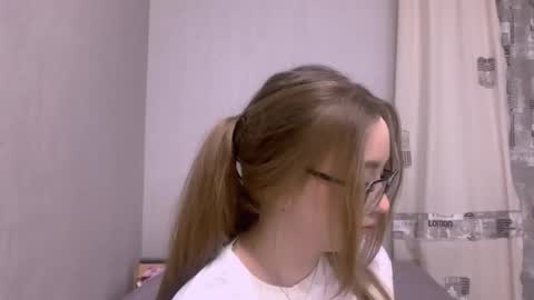 Katy online show from 03/10/26, 04:12