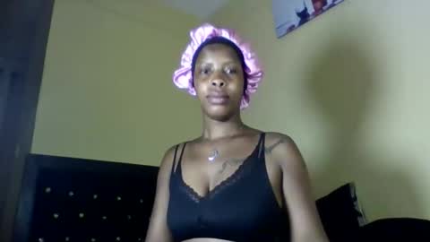 zurivelvetstudio online show from 05/17/26, 05:27