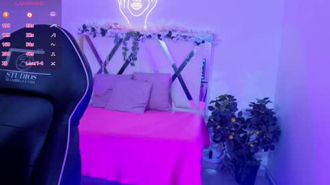 ZURY   online show from 03/25/26, 11:38