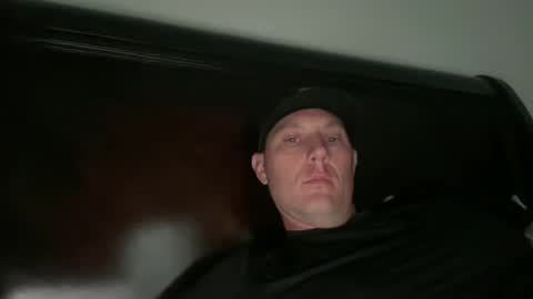 Snapshot of zx6r1287 chatting on 10/10/25, 01:54 zx6r1287 online show from 10/10/25, 01:54