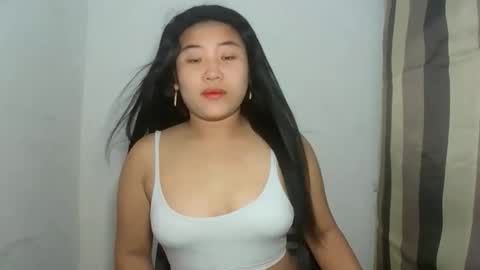 sweet lylia online show from 10/16/25, 02:40