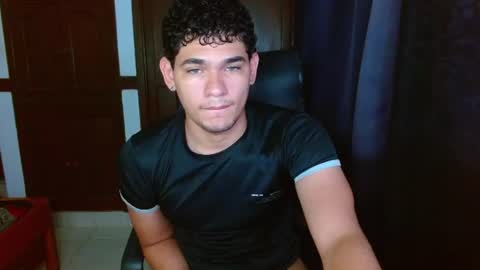 Snapshot of zyrosxk chatting on 07/06/26, 06:54 antonio felipe online show from 07/06/26, 06:54